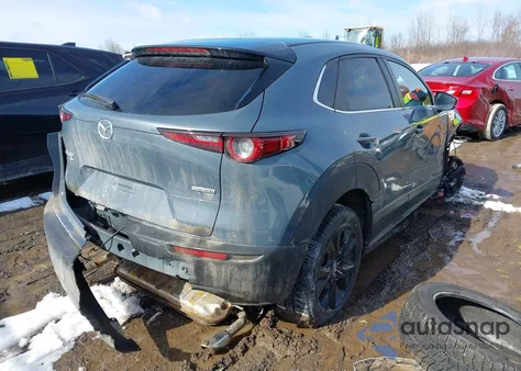 2022 Mazda Cx-30 Carbon Edition z USA, uszkodzony, nr VIN 3MVDMBCL1NM424796